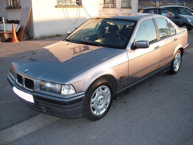 SERIE 3 (E36) Ph I - 4 portes 1991-1995